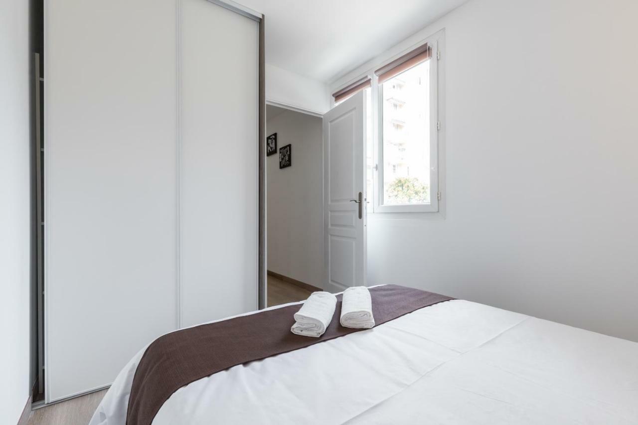 דירות Sleep In Antibes City Center מראה חיצוני תמונה