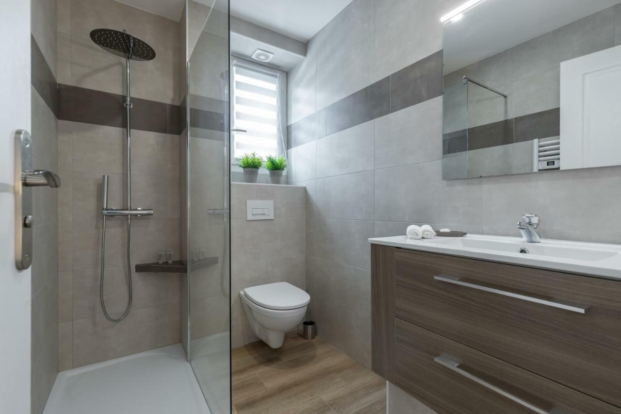 דירות Sleep In Antibes City Center מראה חיצוני תמונה